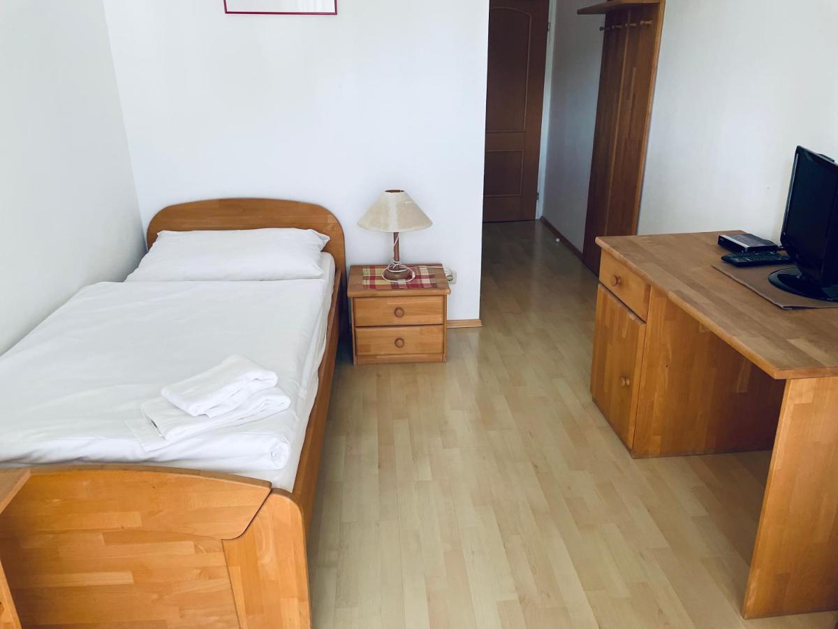 Stiftstaverne Klein Mariazell Bagian luar foto