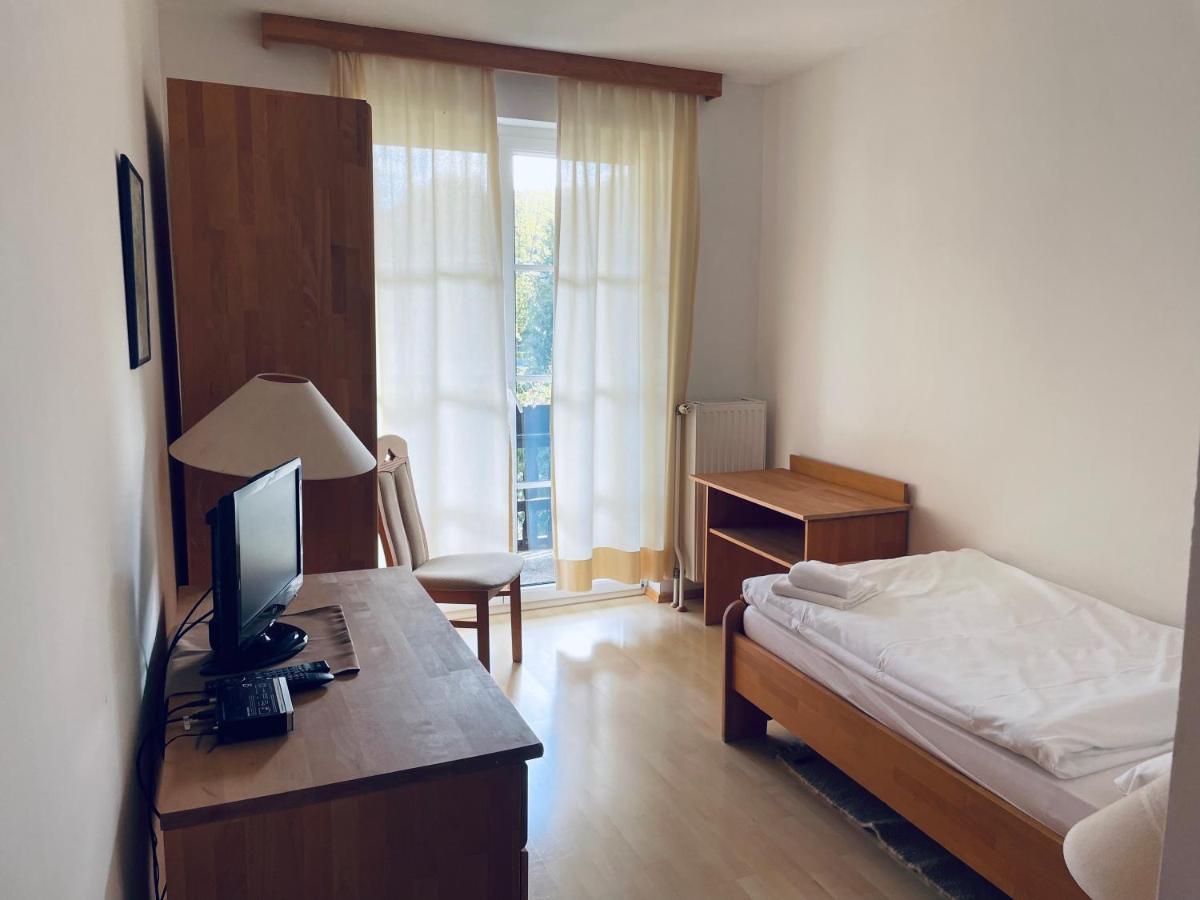 Stiftstaverne Klein Mariazell Bagian luar foto