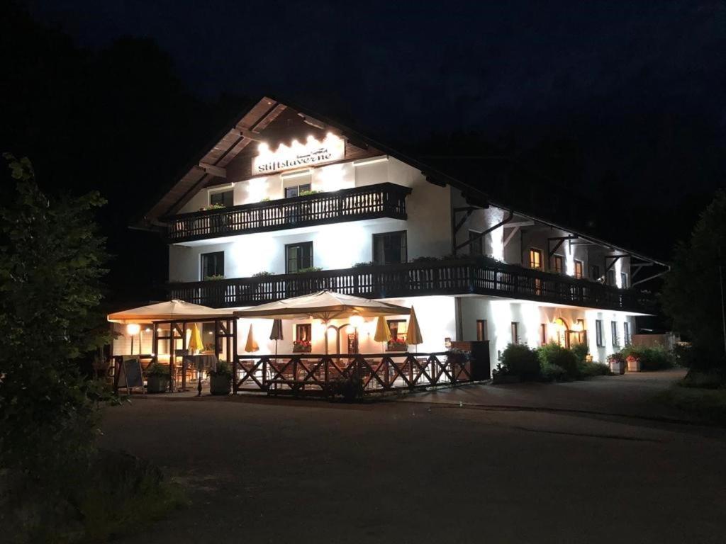 Stiftstaverne Klein Mariazell Bagian luar foto