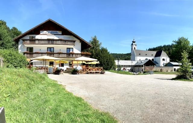 Stiftstaverne Klein Mariazell Bagian luar foto